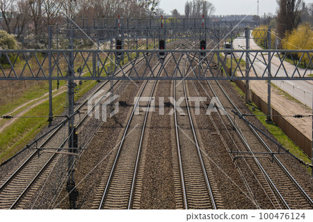 Railway station from above. Reconstructed modern railway infrastructure. The way forward railway for train. Empty Railway track. Transportation Railway station from above. Reconstructed modern railway infrastructure. The way forward railway for train. Empty Railway track. Transportation 100476124