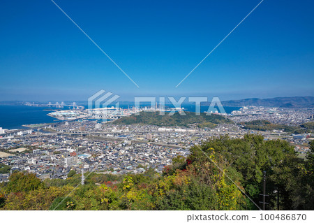 [Seto Ohashi (from Aonoyama summit observatory)] Aoyama summit, Utazu-cho, Ayaka-gun, Kagawa 100486870