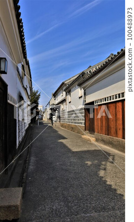 Kurashiki Bikan Historical Quarter/Back Alley Scenery (Kurashiki City, Okayama Prefecture) 100488973