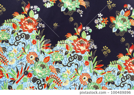 The Pattern of flower on Batik background The Pattern of flower on Batik background 100489896
