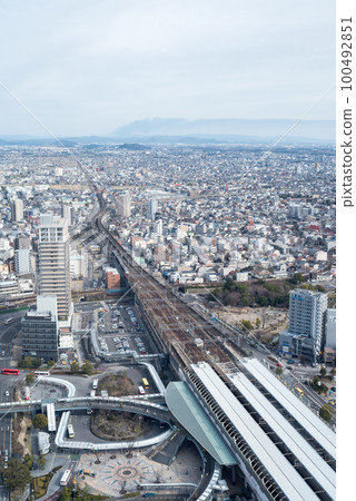 [Gifu Station] Cityscape of Gifu City and Railway Scenery 100492851