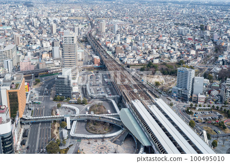 [Gifu Station] Cityscape of Gifu City and Railway Scenery 100495010