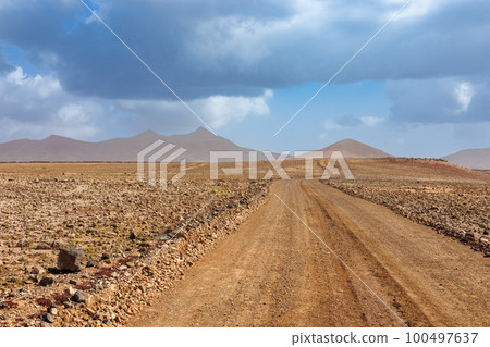 Plateau in the middle of the island of Fuerteventura Plateau in the middle of the island of Fuerteventura 100497637