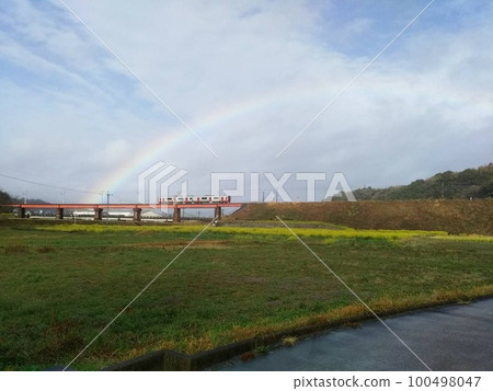 彩虹 100498047