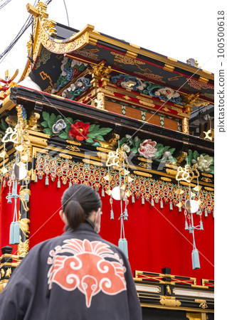 220415 rainy alpine festival z066 220415 rainy alpine festival z066 100500618