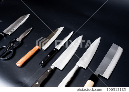 kitchen knife and copy space 100513185