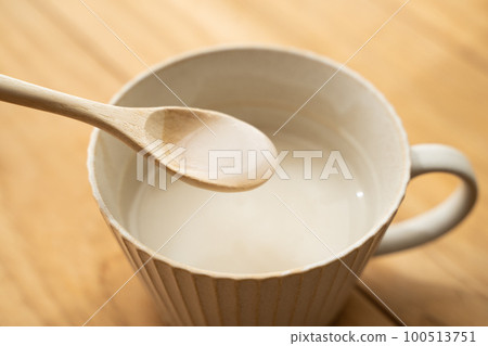 Brown rice cream image Brown rice cream image 100513751