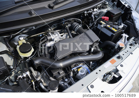 緊湊型汽車發動機室（新車） 100517689