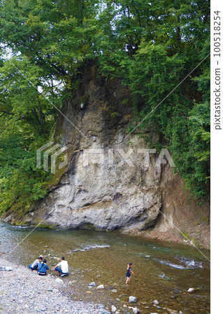 Nittabashi Conglomerate Outcrop National Natural Monument Furu-Chichibu Bay Yokose River Playing in the Water 100518254