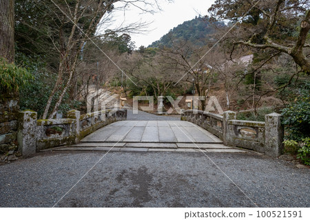 滋賀縣大津市日吉大社大宮橋 100521591