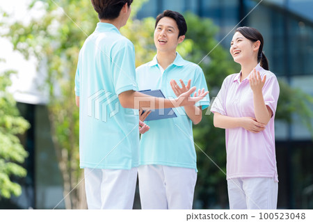 Caregiver, helper, nurse, medical photography cooperation "LINK FOREST" 100523048