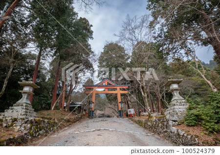 滋賀縣大津市日吉大社西本神社山王鳥居 滋賀縣大津市日吉大社西本神社山王鳥居 100524379