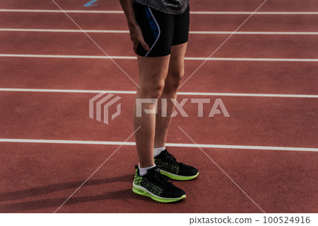Runner track and field thigh injury 100524916