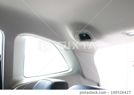 Child seat hooks in the car Child seat hooks in the car 100526427