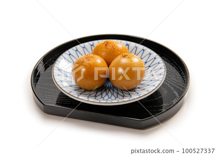 chicken kumquat, stewed dish chicken kumquat, stewed dish 100527337