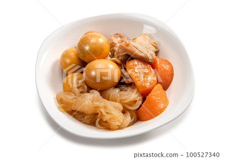 chicken kumquat, stewed dish 100527340