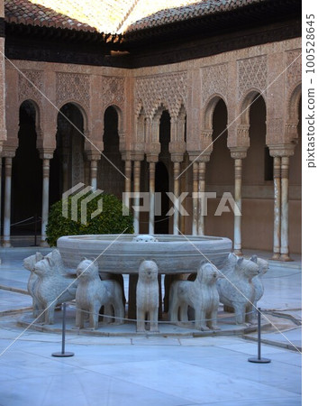Alhambra Nasrid Palaces, Lion Palace and Courtyard of the Lions Alhambra Nasrid Palaces, Lion Palace and Courtyard of the Lions 100528645