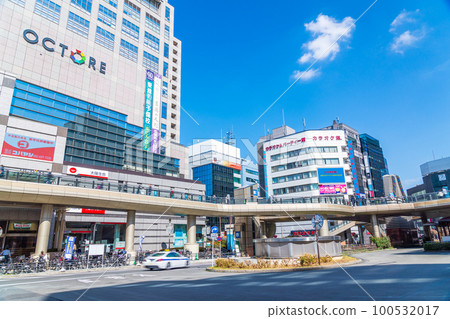 東京八王子站北口旋轉桑橋 100532017