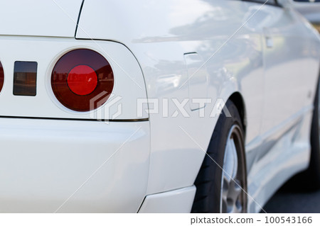 classic car. white nissan skyline tail lamp classic car. white nissan skyline tail lamp 100543166