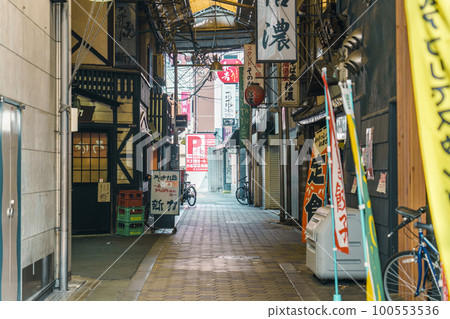 In front of Tennoji Station, the last sanctuary of the Showa Retro era "Tennoji Station Hanwa Shopping Street" In front of Tennoji Station, the last sanctuary of the Showa Retro era "Tennoji Station Hanwa Shopping Street" 100553536