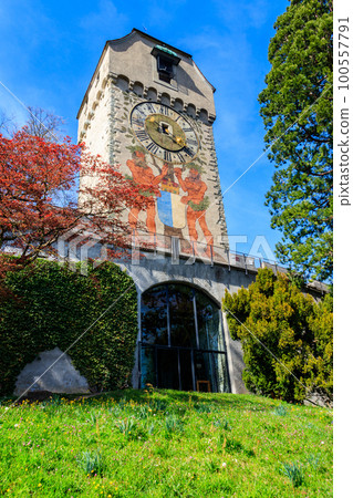 Zyt tower at Musegg Wall in Lucerne, Switzerland Zyt tower at Musegg Wall in Lucerne, Switzerland 100557791