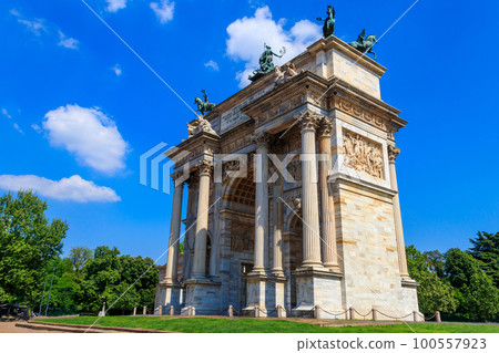 Arch of Peace in Sempione Park, Milan, Lombardy, Italy Arch of Peace in Sempione Park, Milan, Lombardy, Italy 100557923