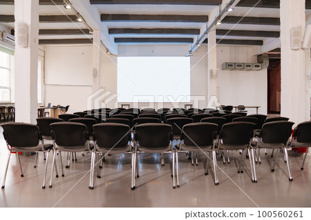 space for lectures, conferences and presentations. office rent. space for lectures, conferences and presentations. office rent. 100560261