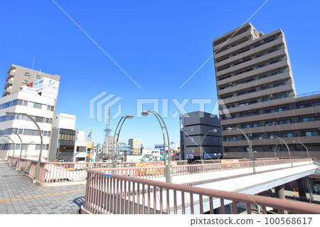 Ozaku Station East Exit 100568617