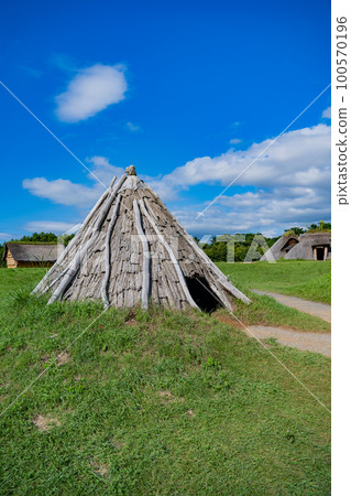 世界文化遺產三內丸山遺址坑樓(青森縣青森市) 世界文化遺產三內丸山遺址坑樓(青森縣青森市) 100570196