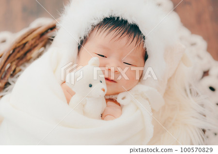 剛出生的嬰兒照片 剛出生的嬰兒照片 100570829