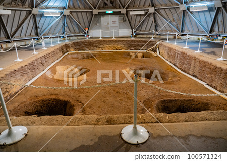 世界文化遺產 三內丸山遺址 大柱建築遺址 六柱建築遺址(青森縣青森市) 世界文化遺產 三內丸山遺址 大柱建築遺址 六柱建築遺址(青森縣青森市) 100571324