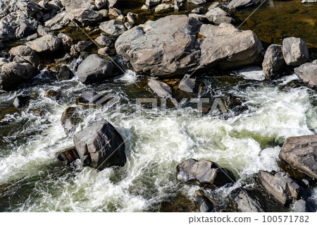 Takedao mountain stream and small waterfall 100571782