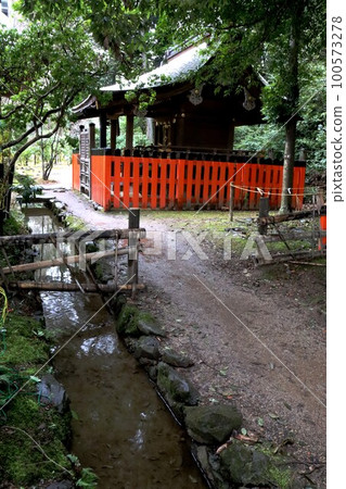 Kamigamo Shrine 100573278
