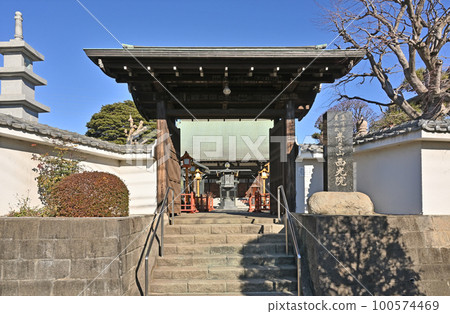 川口漫步:西光院真言宗豐山學校山門川口市 川口漫步:西光院真言宗豐山學校山門川口市 100574469