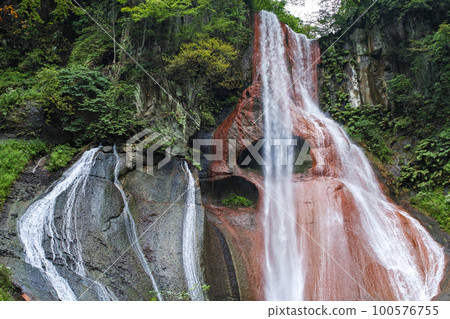Gunma Prefecture / Unique “Osen Falls” Gunma Prefecture / Unique “Osen Falls” 100576755
