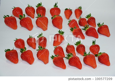 草莓背景素材 100577209