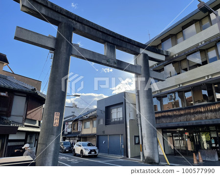 Sightseeing in Uji's Prefectural Shopping Street Sightseeing in Uji's Prefectural Shopping Street 100577990