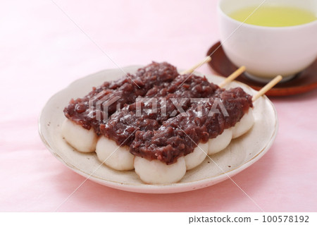 Dumpling Dumpling 100578192