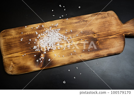 Sea salt 100579170