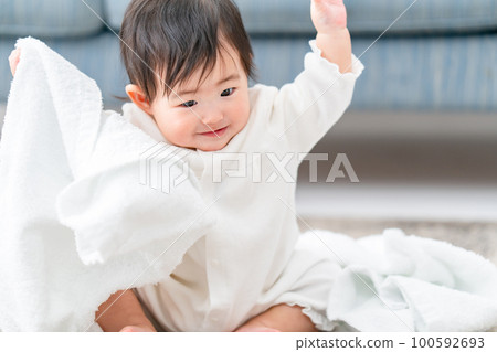 嬰兒玩毛巾 100592693