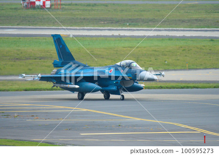 F-2 Fighter 100595273