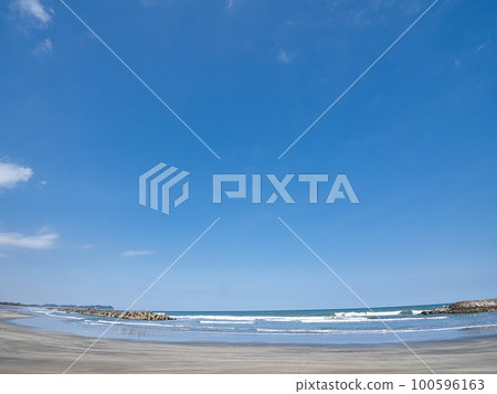 Ohara Beach in spring in March Ohara Beach in spring in March 100596163