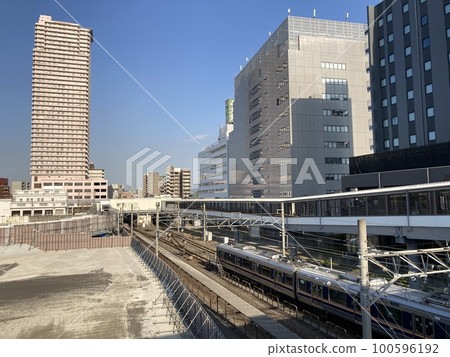 Kyobashi in Osaka 100596192