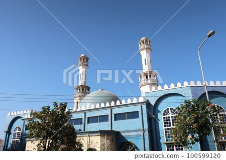 Mosque in Banjul (Gambia) Mosque in Banjul (Gambia) 100599120