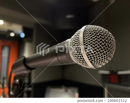 microphone for vocals in music studio 100601512