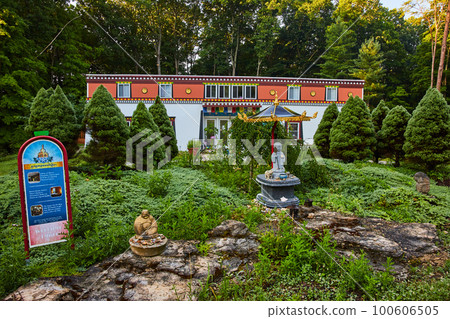 Zen garden and statues in front of Tibetan Mongolian Buddhist Cultural Center 100606505