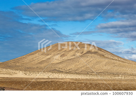 Land between Jandia and Costa Calma on the island of Fuerteventura 100607930