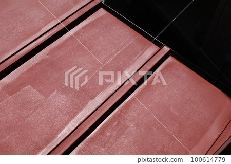 Tin roof polished and coated with rust inhibitor Tin roof polished and coated with rust inhibitor 100614779