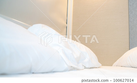 bed 100627014