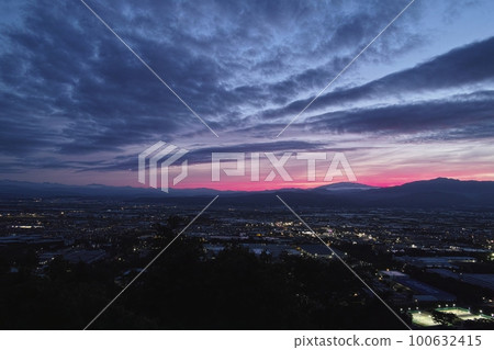 大森山日落 100632415